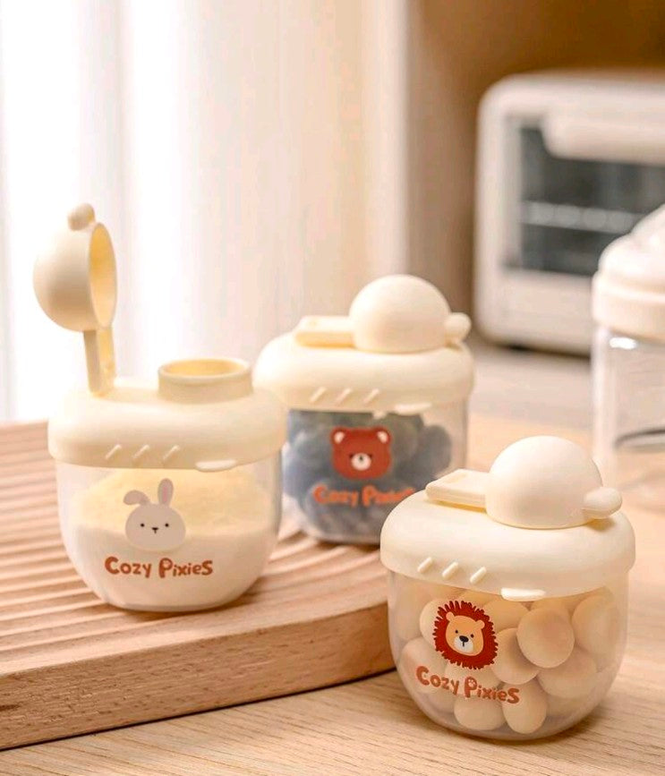 Cozy Pixies 3-Piece Baby Feeding Set: Milk Powder Boxes And Portion Containers With Cute Animal Patterns.